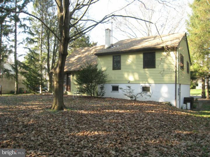 1213 Hoffman Road Ambler, PA 19002 - Photo 3 of 23 Exterior Back