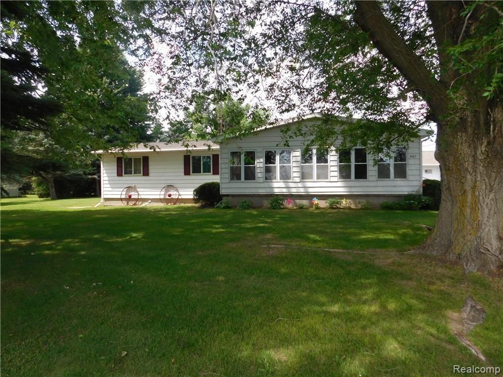 3565 Ringle Road Akron, MI 48701 - Photo 1 of 48 3565 Ringle Road Akron 013.JPG