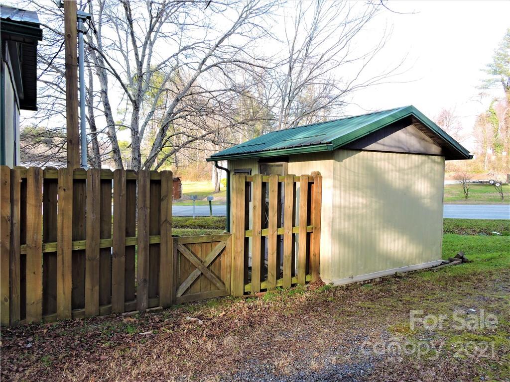 720 Jackson Loop Road Flat Rock, NC 28731 - Photo 22 of 22 Gallery Image 22