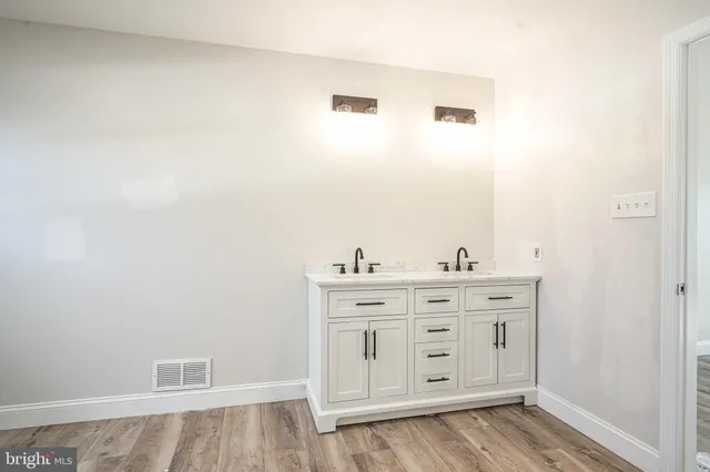 $649,900 | 705 Malus Court, Mullica Hill, NJ 08062