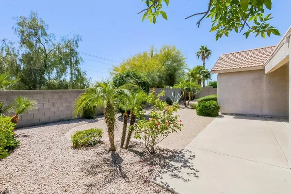 $2,205 | 7705 East Caballero Street, Mesa, AZ 85207
