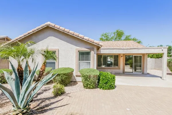 $2,205 | 7705 East Caballero Street, Mesa, AZ 85207