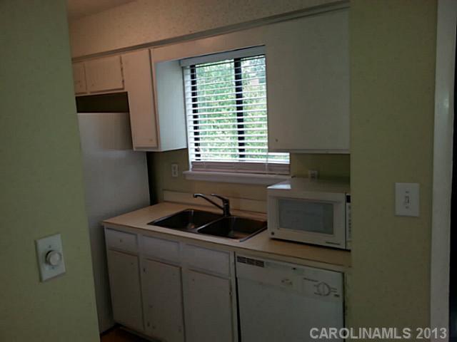 11035 Cedar View Road, Unit 8316 Charlotte, NC 28226 - Photo 3 of 11 Gallery Image 3