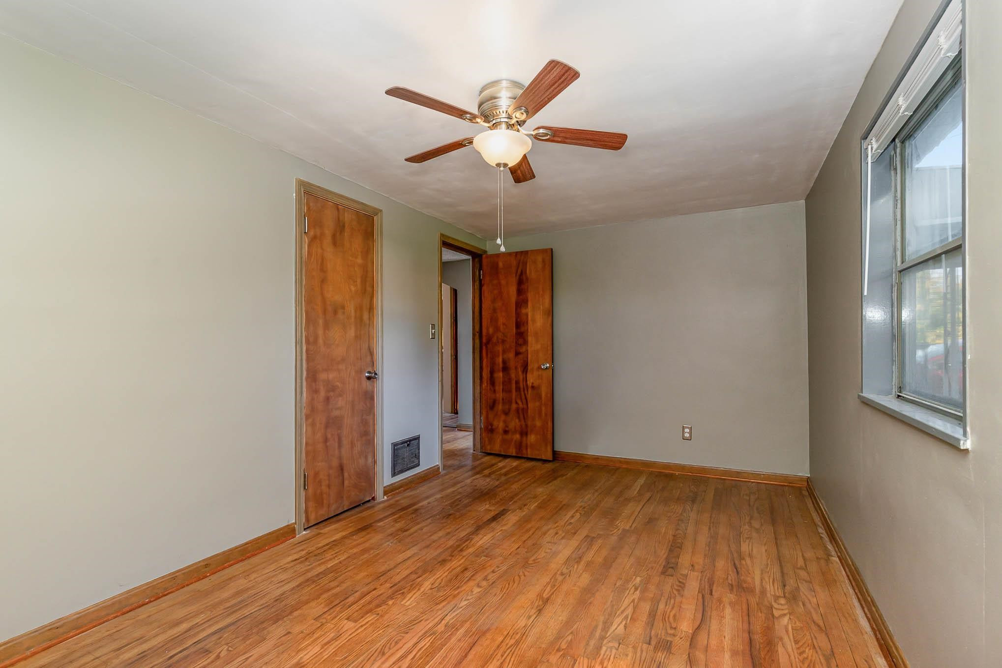 5879 Garden Road Florence, KY 41042 - Photo 13 of 27 Gallery Image 13