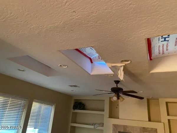 $1 | 37406 North 15th Avenue, Phoenix, AZ 85086