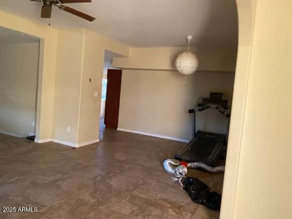 $1 | 37406 North 15th Avenue, Phoenix, AZ 85086
