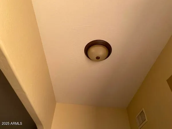 $1 | 37406 North 15th Avenue, Phoenix, AZ 85086