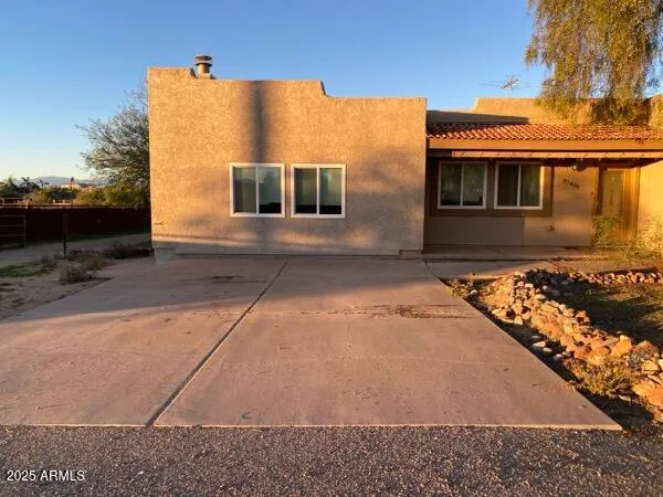 $1 | 37406 North 15th Avenue, Phoenix, AZ 85086