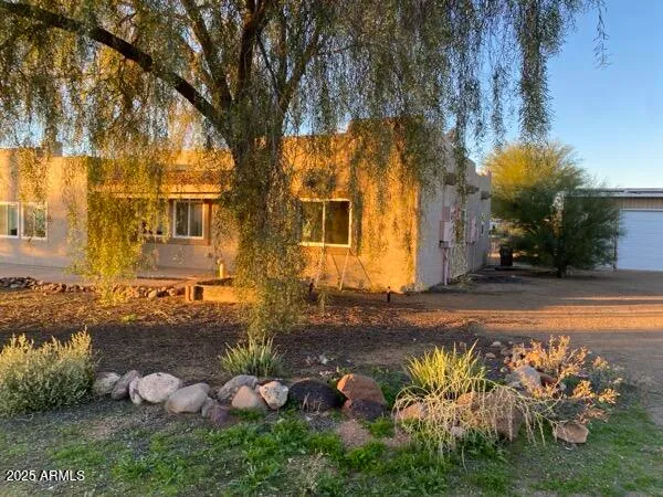 $1 | 37406 North 15th Avenue, Phoenix, AZ 85086