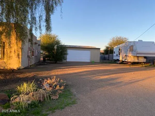 $1 | 37406 North 15th Avenue, Phoenix, AZ 85086