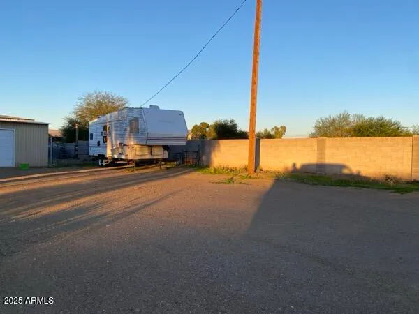 $1 | 37406 North 15th Avenue, Phoenix, AZ 85086