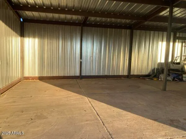 $1 | 37406 North 15th Avenue, Phoenix, AZ 85086