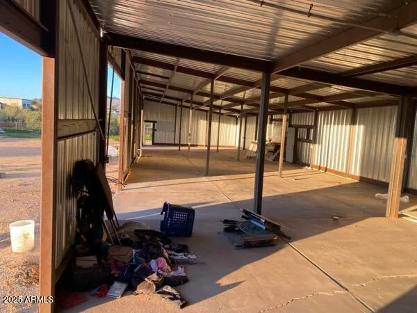 $1 | 37406 North 15th Avenue, Phoenix, AZ 85086