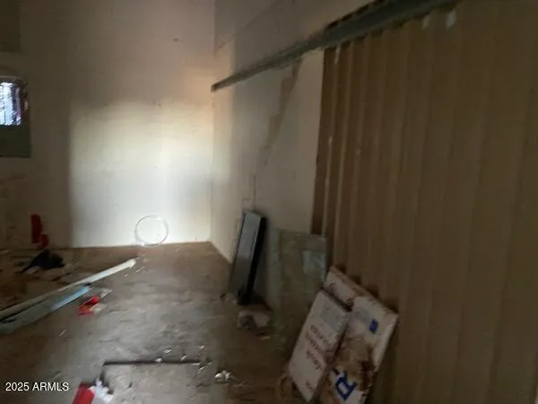 $1 | 37406 North 15th Avenue, Phoenix, AZ 85086