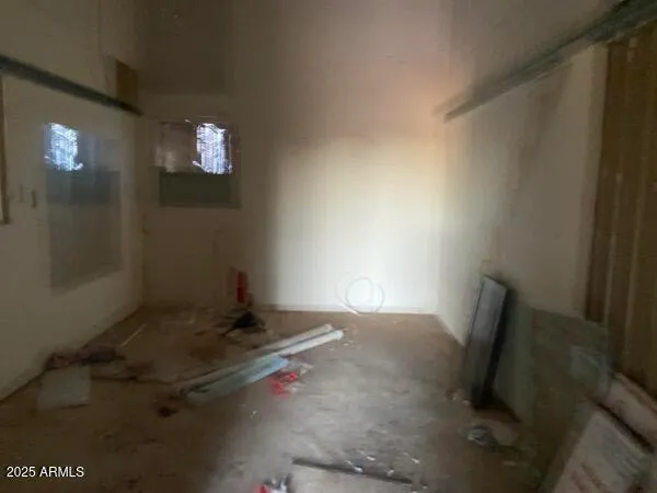 $1 | 37406 North 15th Avenue, Phoenix, AZ 85086