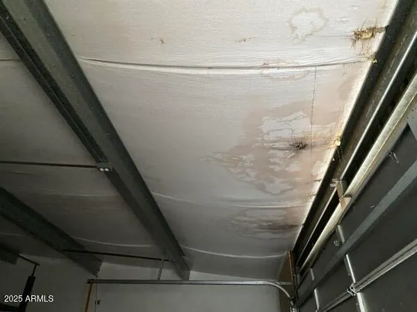 $1 | 37406 North 15th Avenue, Phoenix, AZ 85086