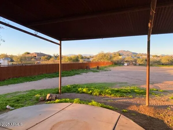 $1 | 37406 North 15th Avenue, Phoenix, AZ 85086