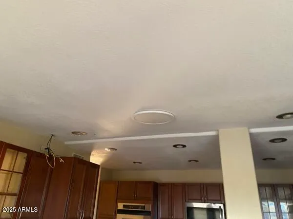 $1 | 37406 North 15th Avenue, Phoenix, AZ 85086