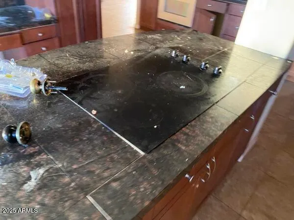 $1 | 37406 North 15th Avenue, Phoenix, AZ 85086