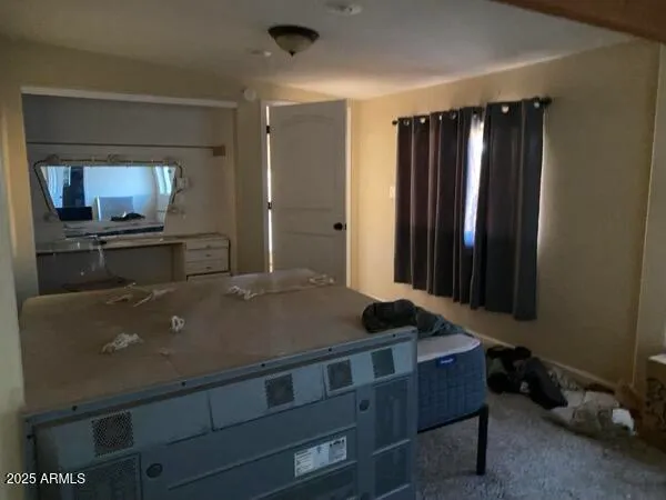 $1 | 37406 North 15th Avenue, Phoenix, AZ 85086