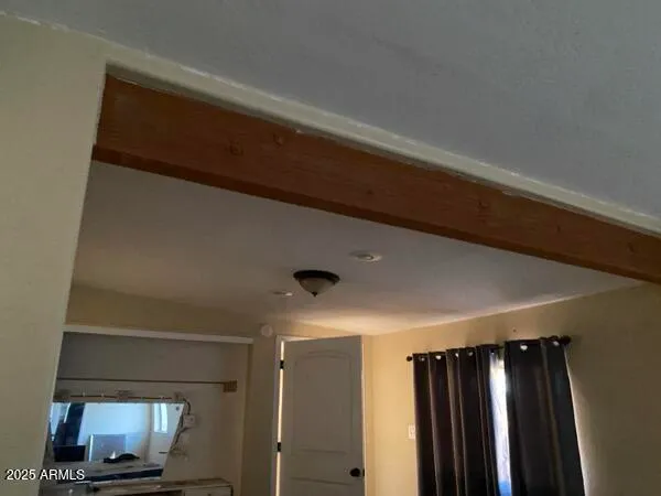 $1 | 37406 North 15th Avenue, Phoenix, AZ 85086