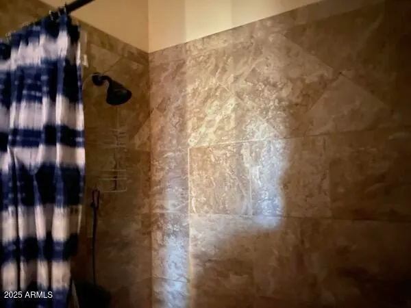 $1 | 37406 North 15th Avenue, Phoenix, AZ 85086