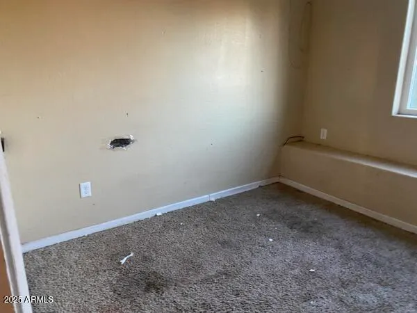 $1 | 37406 North 15th Avenue, Phoenix, AZ 85086