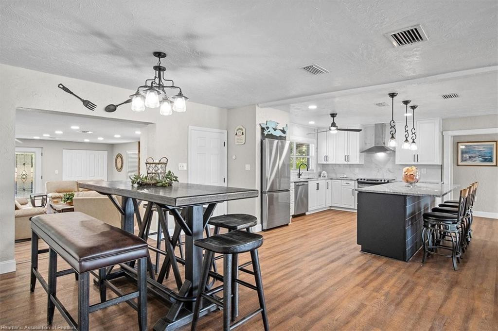 564 Lake June Road Lake Placid, FL 33852 - Photo 8 of 48 Photo 8