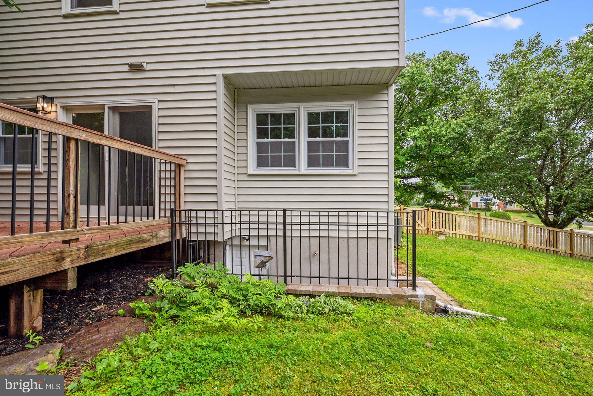 8612 Cottage Street Vienna, VA 22180 - Photo 67 of 73