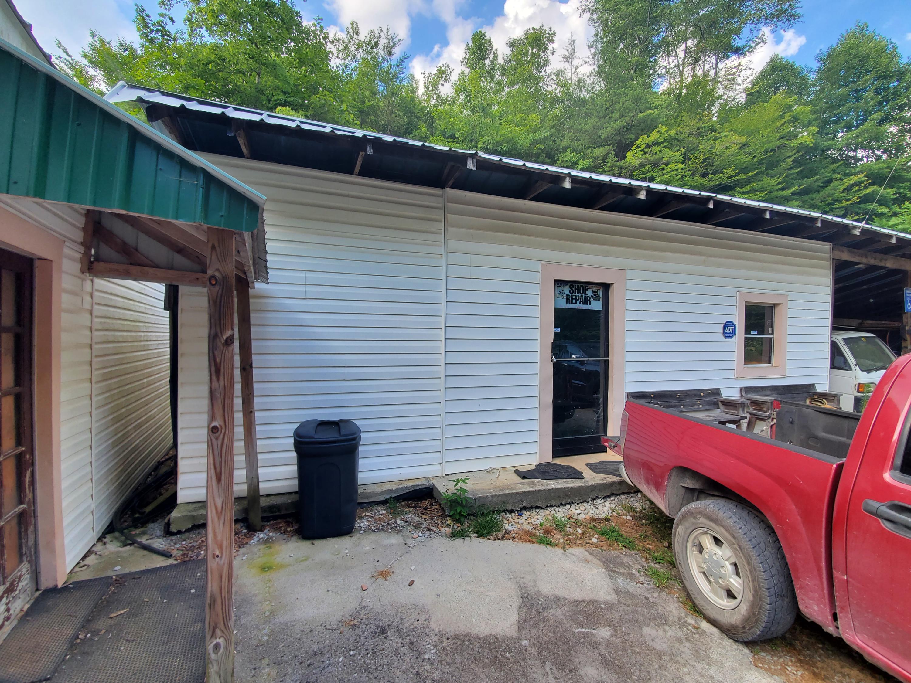 1073 Long Hollow Road Sneedville, TN 37869 - Photo 26 of 29 20200720_182257