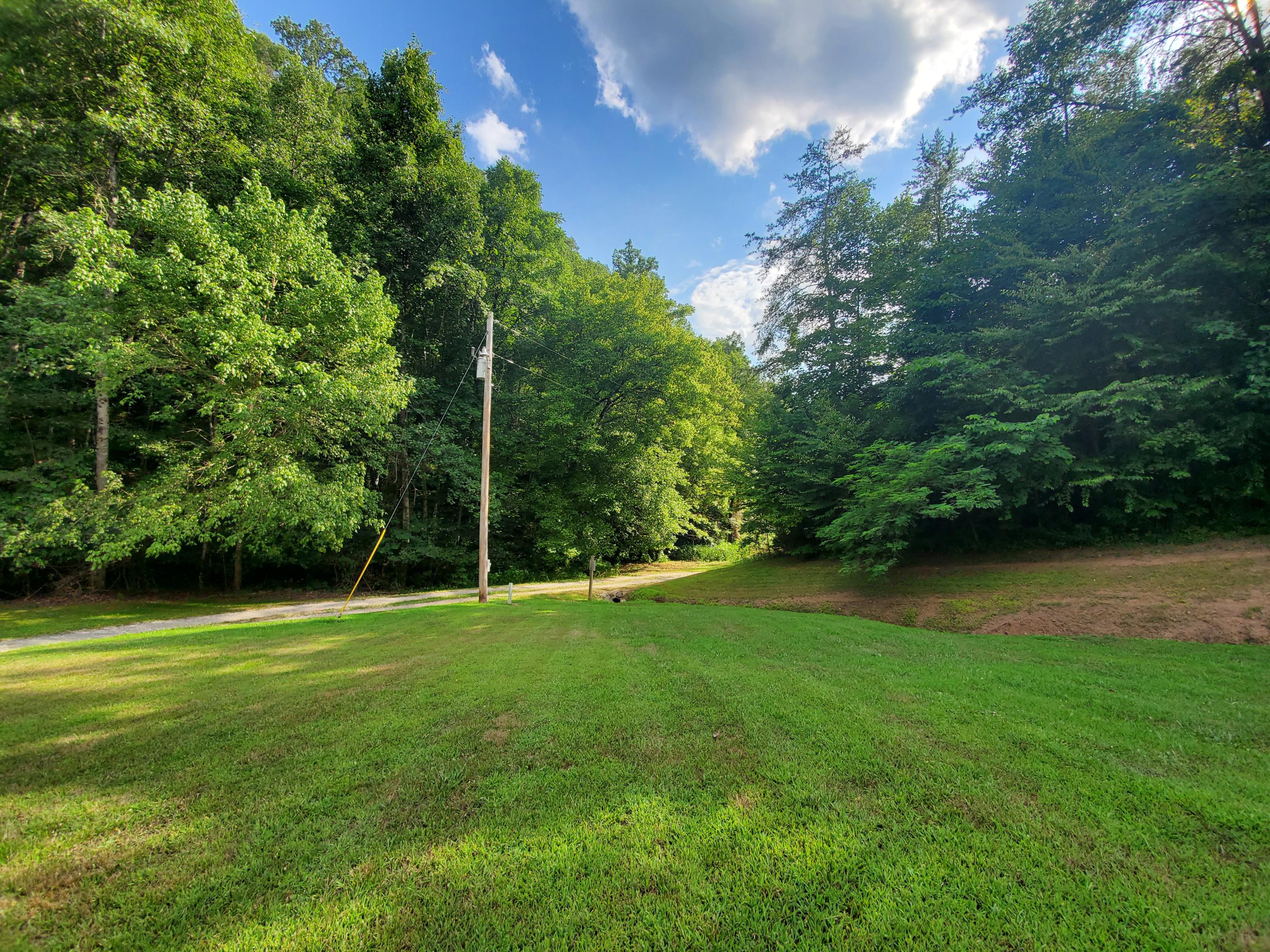 1073 Long Hollow Road Sneedville, TN 37869 - Photo 8 of 29 20200720_174637