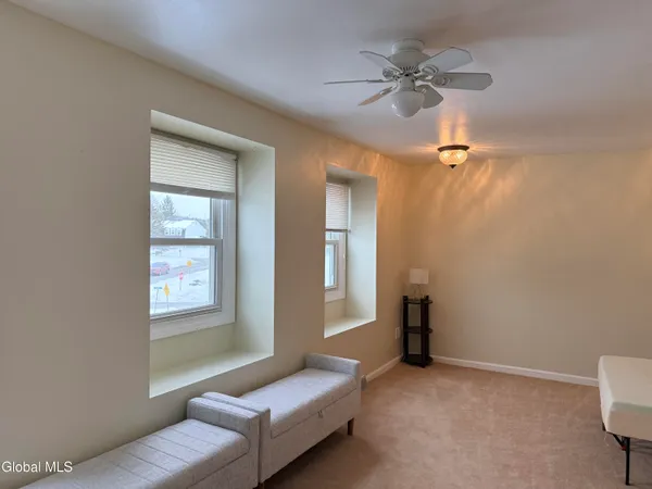 $2,200 | 120 Donna Lynn Drive, East Greenbush, NY 12061