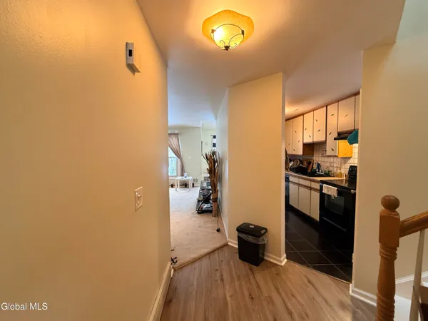 $2,200 | 120 Donna Lynn Drive, East Greenbush, NY 12061