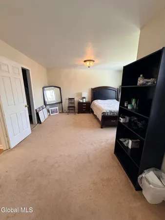 $2,200 | 120 Donna Lynn Drive, East Greenbush, NY 12061