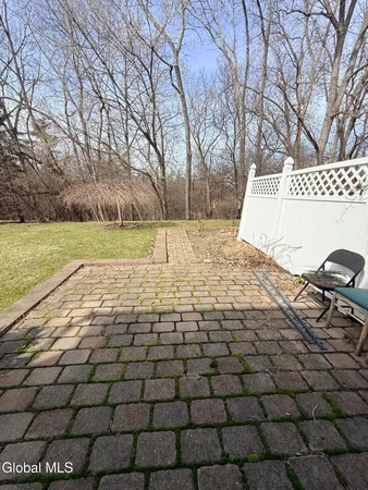 $2,200 | 120 Donna Lynn Drive, East Greenbush, NY 12061