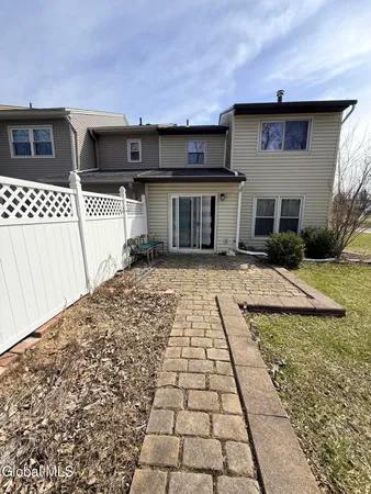 $2,200 | 120 Donna Lynn Drive, East Greenbush, NY 12061