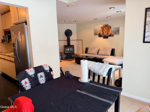 $2,200 | 120 Donna Lynn Drive, East Greenbush, NY 12061