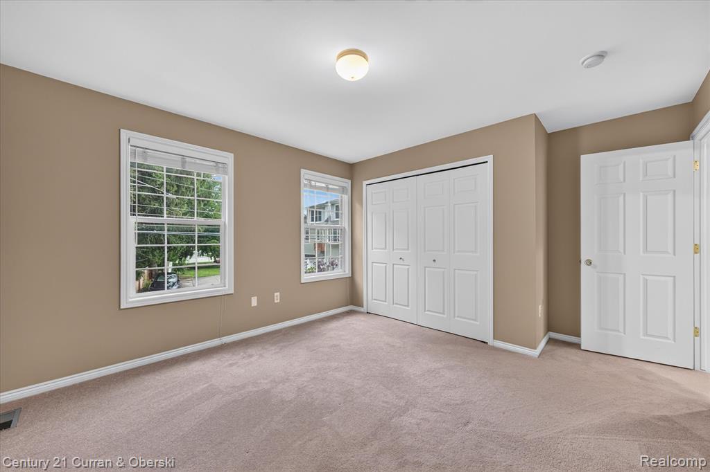 3813 Rochester Road Royal Oak, MI 48073 - Photo 20 of 42