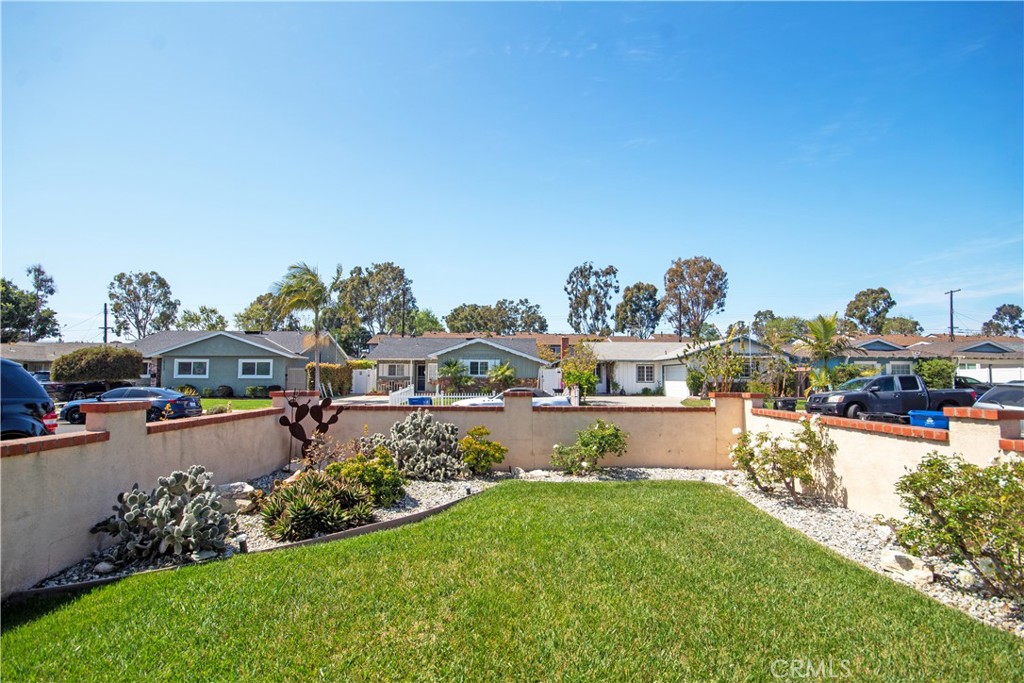 24230 Postmaster Avenue Harbor City, CA 90710 - Photo 28 of 31 an aerial view of a house with garden