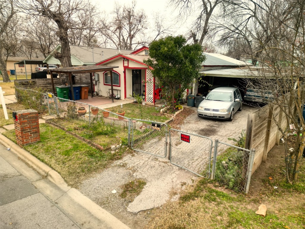 2900 Castro Street Austin, TX 78702 - Photo 13 of 39 a view of house with outdoor space