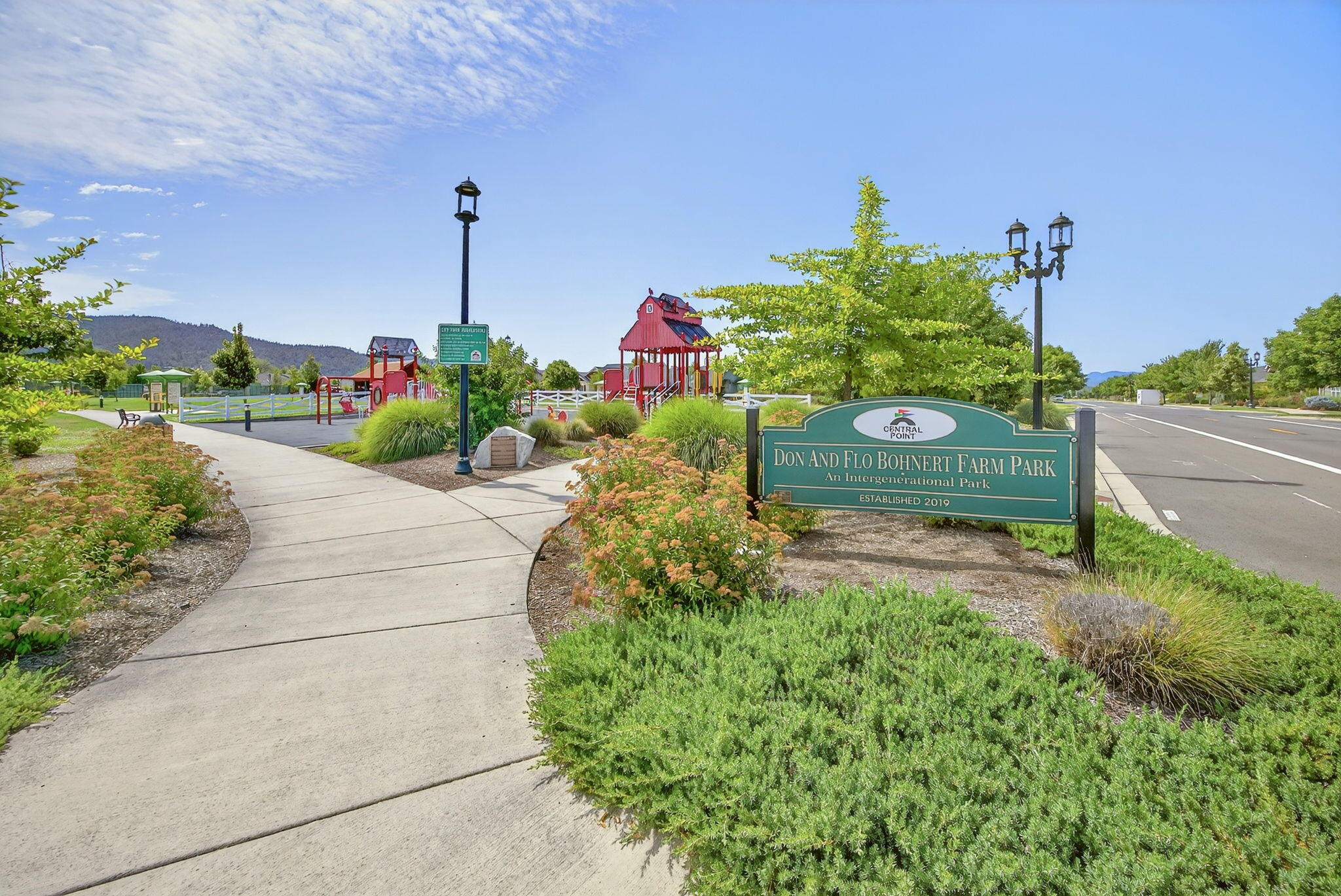 1317 River Run Street Central Point, OR 97502 - Photo 59 of 66 APX_6056