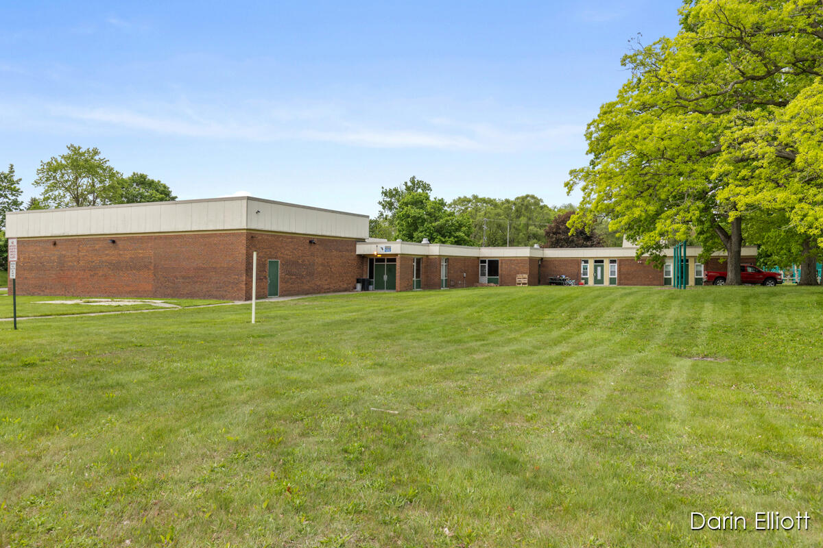306 Russell Street Hubbardston, MI 48845 - Photo 59 of 92