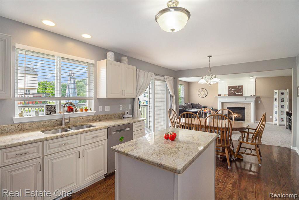 852 Deer Run Lake Road Holly, MI 48442 - Photo 12 of 40 Gallery Image 12