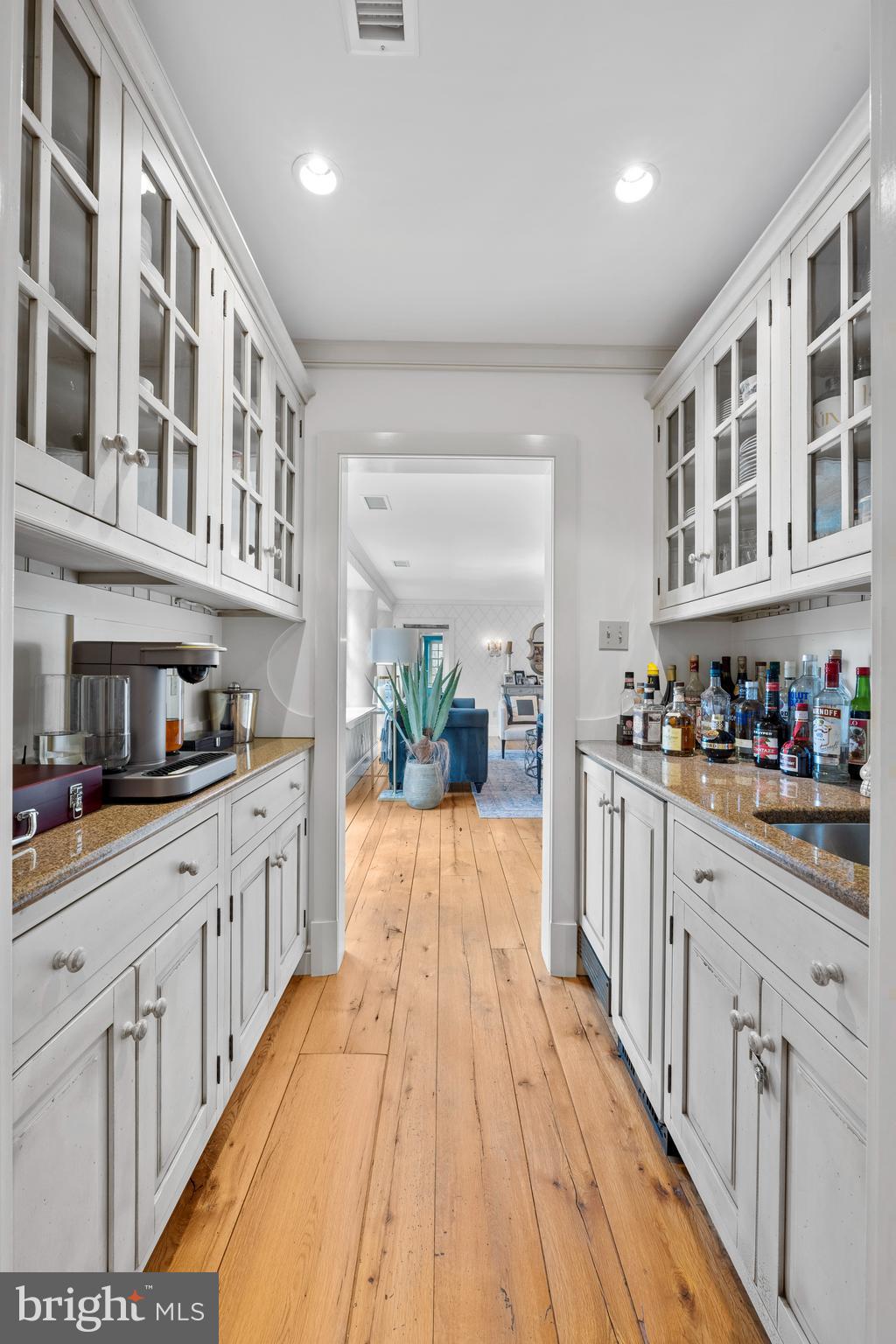 1500 Church Road Malvern, PA 19355 - Photo 26 of 80 Butler's pantry between family and living rooms