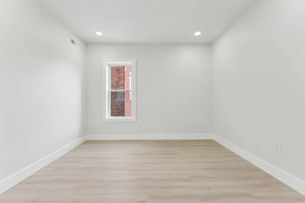 $4,800 | 47 Brackett Street, Unit 3, Boston, MA 02135