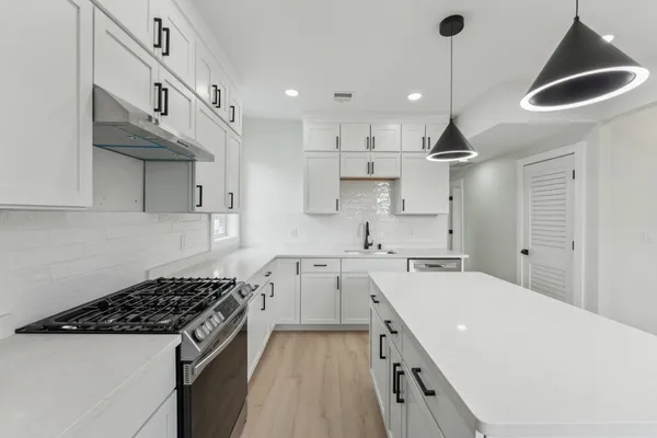 $4,800 | 47 Brackett Street, Unit 3, Boston, MA 02135