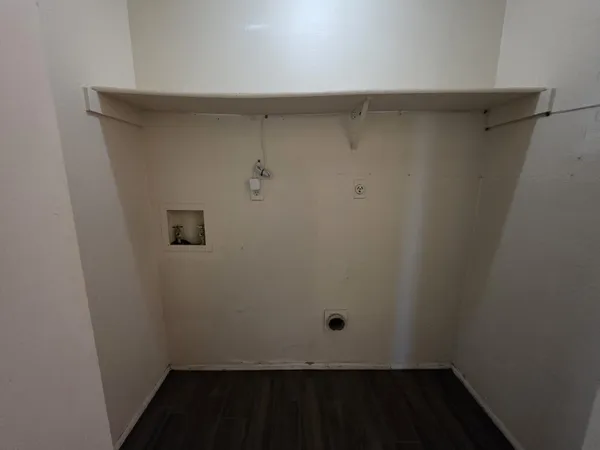 a view of a room with shelf