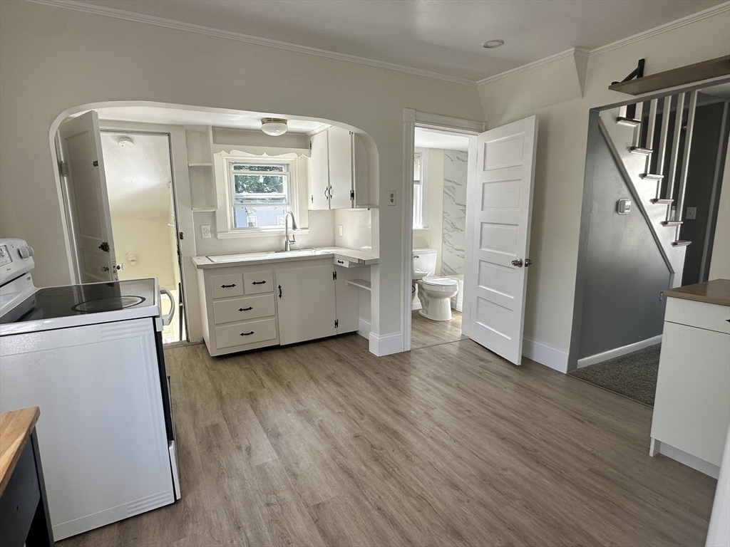 345 Child Street, Unit 2 Warren, RI 02885 - Photo 5 of 19 Gallery Image 5