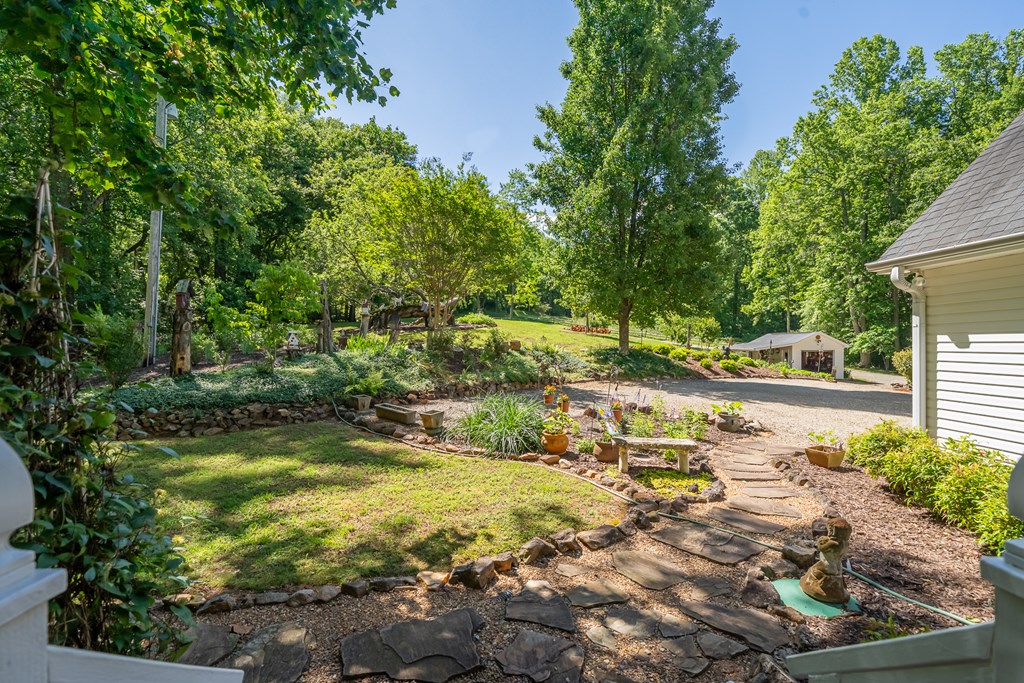 724 Fish Cove Road Blairsville, GA 30512 - Photo 22 of 88