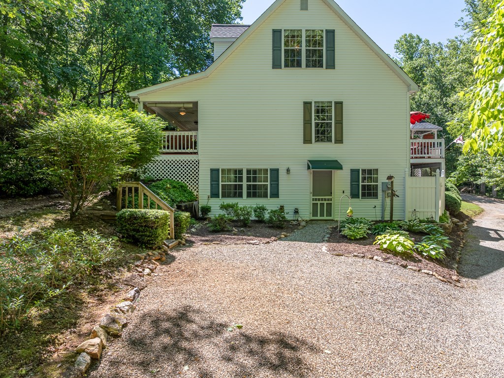 724 Fish Cove Road Blairsville, GA 30512 - Photo 7 of 88